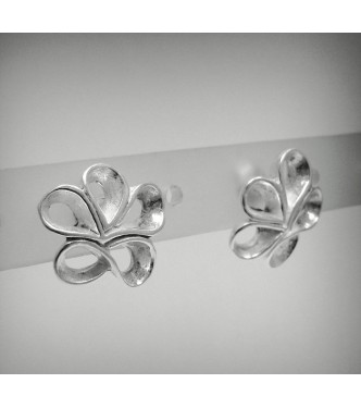 E000454 Stylish Sterling silver earings solid 925 Flowers