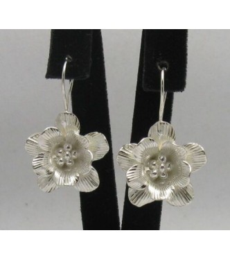 E000242 Sterling Silver Earrings Solid Flowers 925