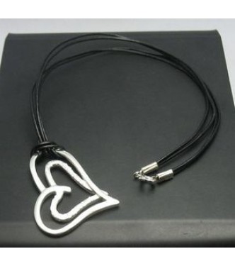 STERLING SILVER NECKLACE HEART NATURAL LEATHER  NEW 925
