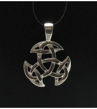 PE000491 Stylish Sterling silver pendant 925 solid celtic knot