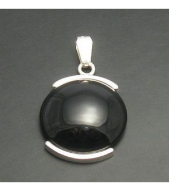 PE000217 Stylish Sterling silver pendant 925 Natural Black Onyx solid