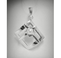 PE000870 Sterling silver pendant solid 925 pearl