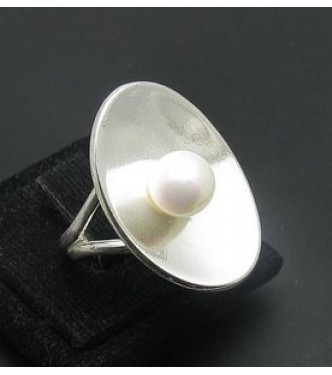 R000984 Stylish Sterling Silver Ring Hallmarked Solid 925 Ellipse Pearl Adjustable Size