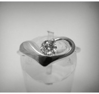 R000517 Stylish Sterling Silver Ring Genuine Solid 925 Heart 4mm CZ Handmade Empress