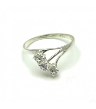 R000185 Sterling Silver Ring Stamped Genuine Solid 925 With 3 Cubic Zirconia Empress